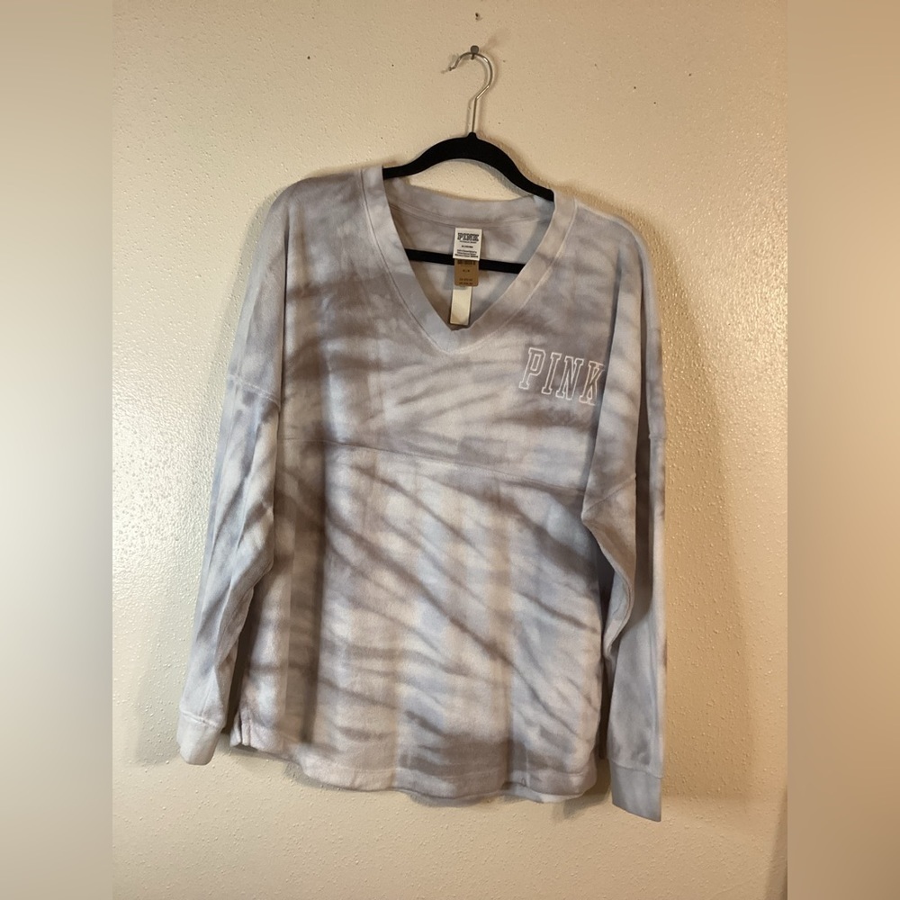 Victoria Secret Pink Varsity Beach Terry V Neck NWT Size Medium
